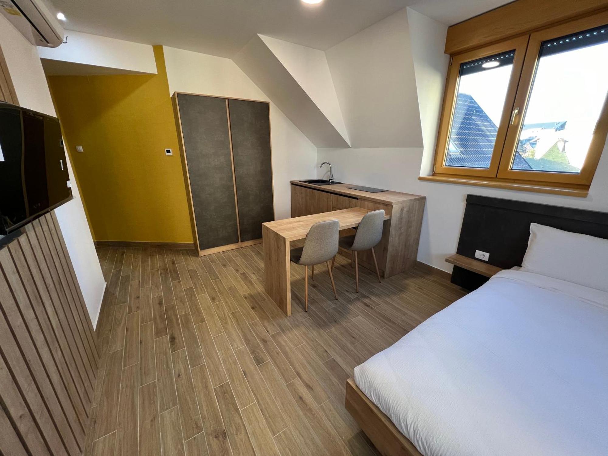 Zlatni Odmor Aparthotel Zlatibor Bagian luar foto