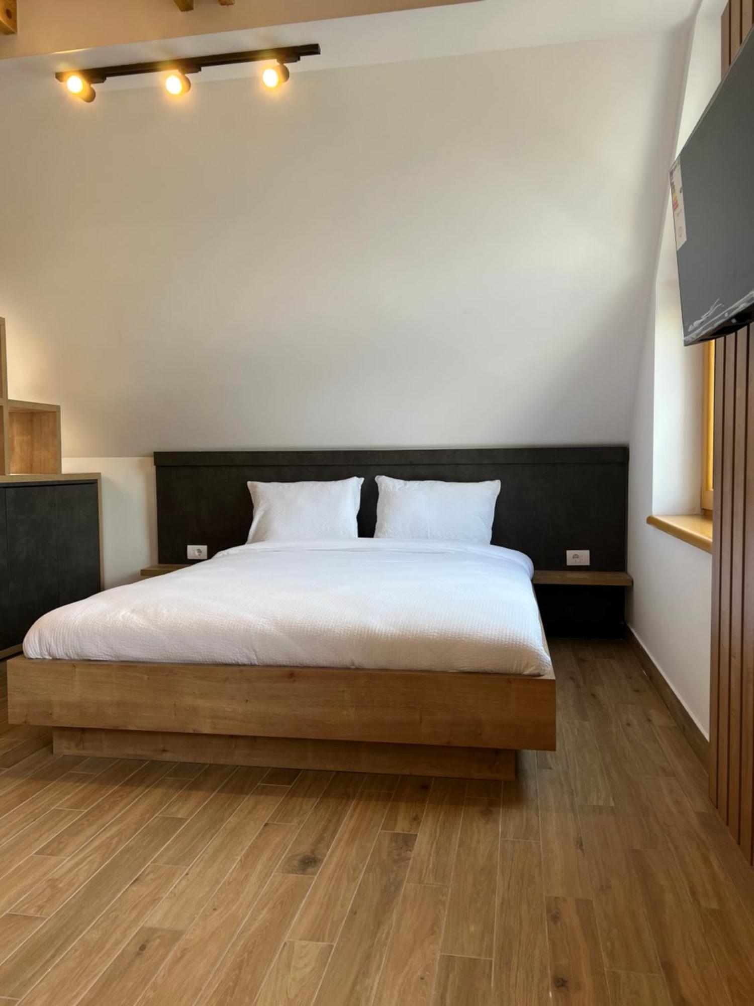 Zlatni Odmor Aparthotel Zlatibor Bagian luar foto