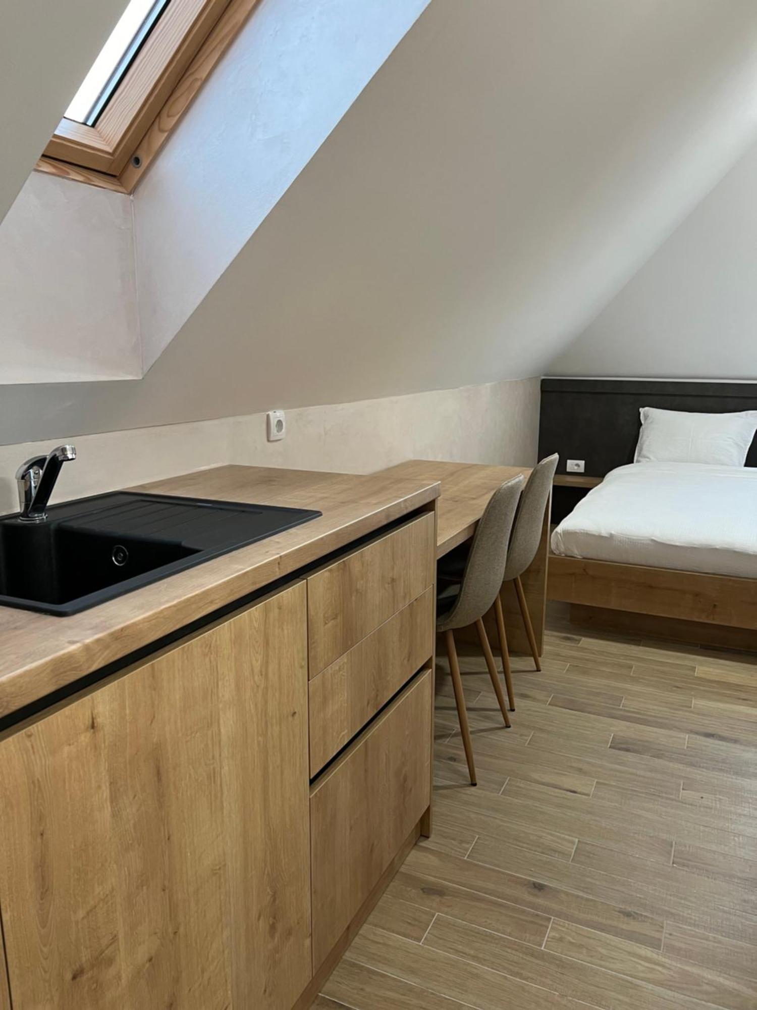 Zlatni Odmor Aparthotel Zlatibor Bagian luar foto